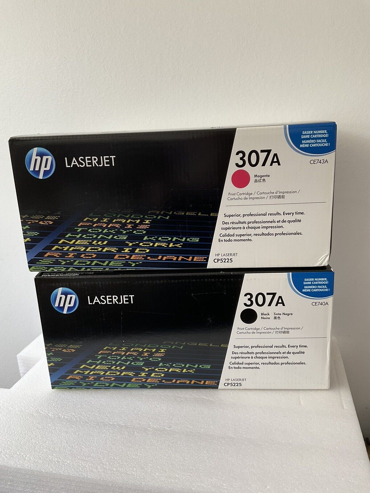 HP MAGENTA CE743A+ CE740A 307A BLACK  Yield Toner Cartridge Color LaserJet