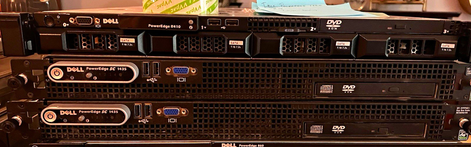 Dell PowerEdge SC1435 Rack Server 2x AMD Opteron 1.80 GHz 4GB Mem & DVD Drive