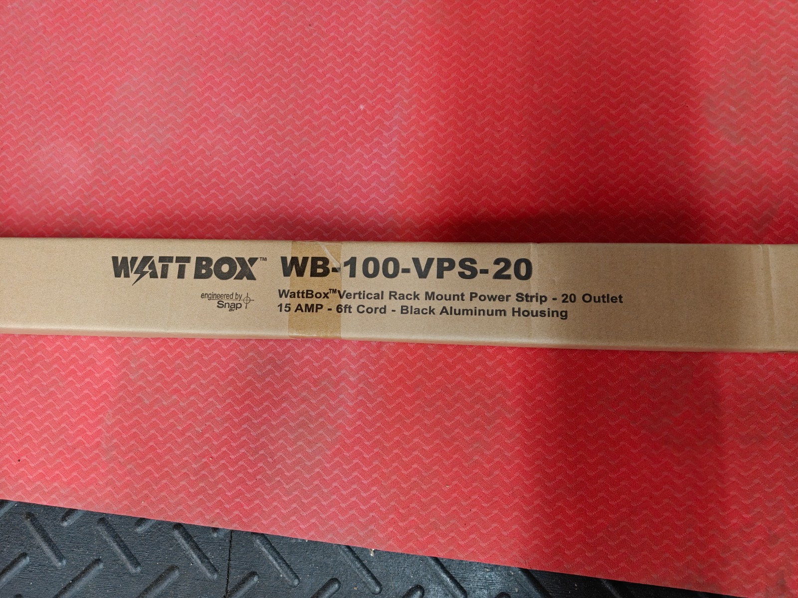 WattBox WB-100-VPS-20 Vertical Rack Mount Power Strip Aluminum Housing 20-Outlet