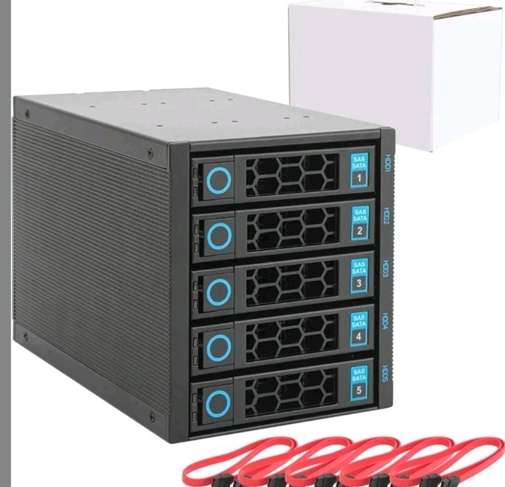 RackChoice Internal Hard Drive Enclosure 5x2.5”/3.5” SATA/SAS Hard D