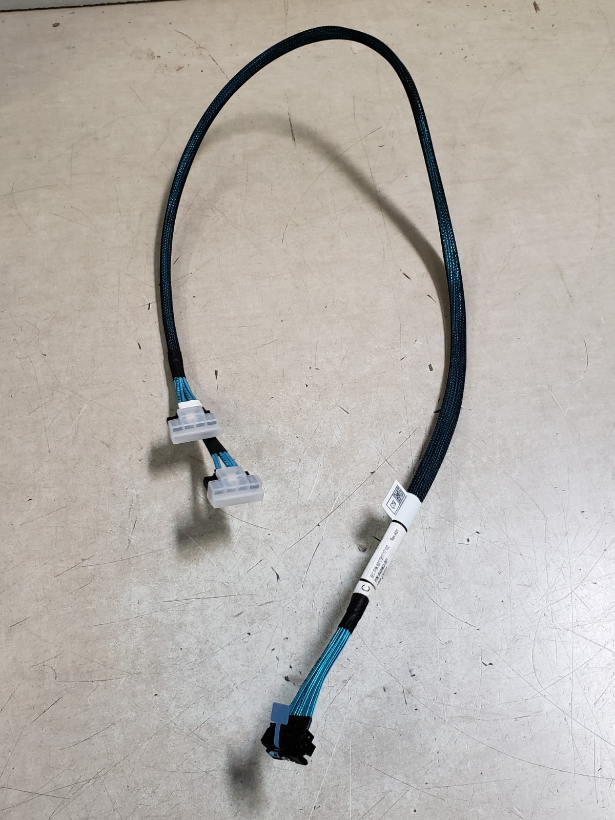 HPE P48963-001 STORAGE CONTROLLER BACKPLANE CABLE