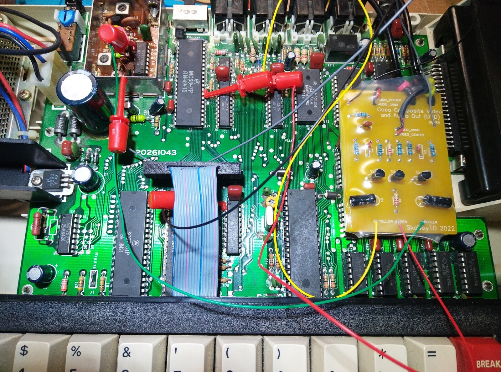 Tandy Color Computer Composite Video Audio TRS-80 SOLDERLESS UVD Mod 1 2 Coco