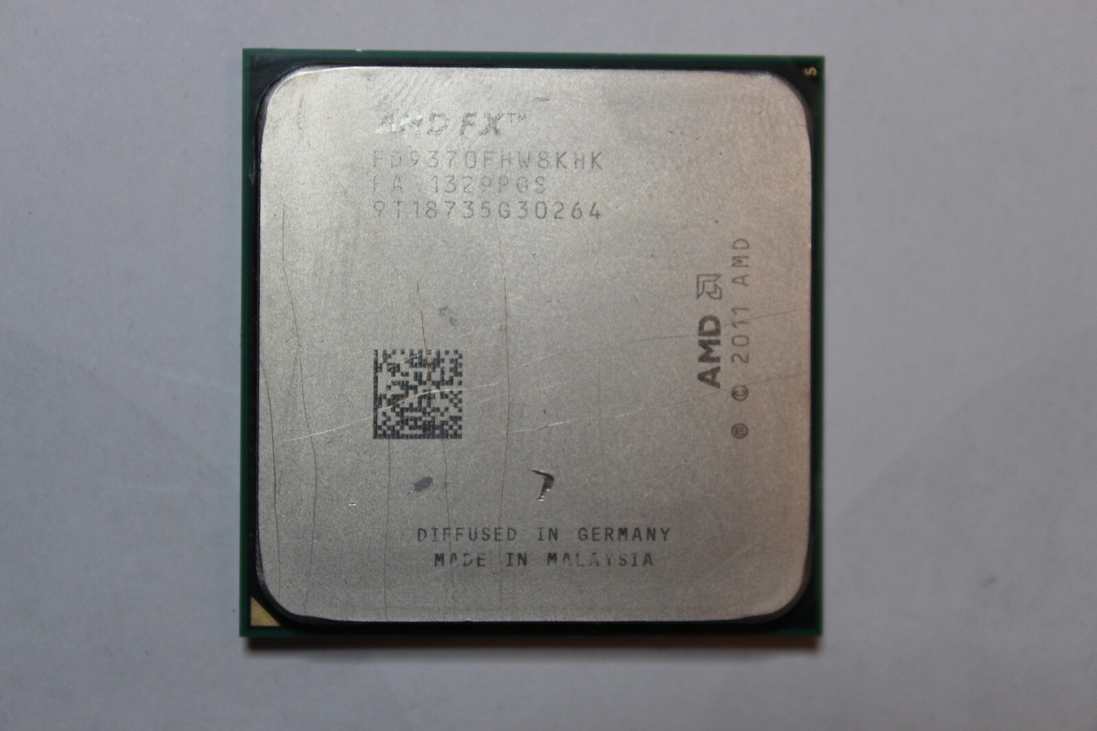 CPU - AMD® FX 9370 8-CORE FHW8KHK (220w TDP) with WRAITH CPU Cooler