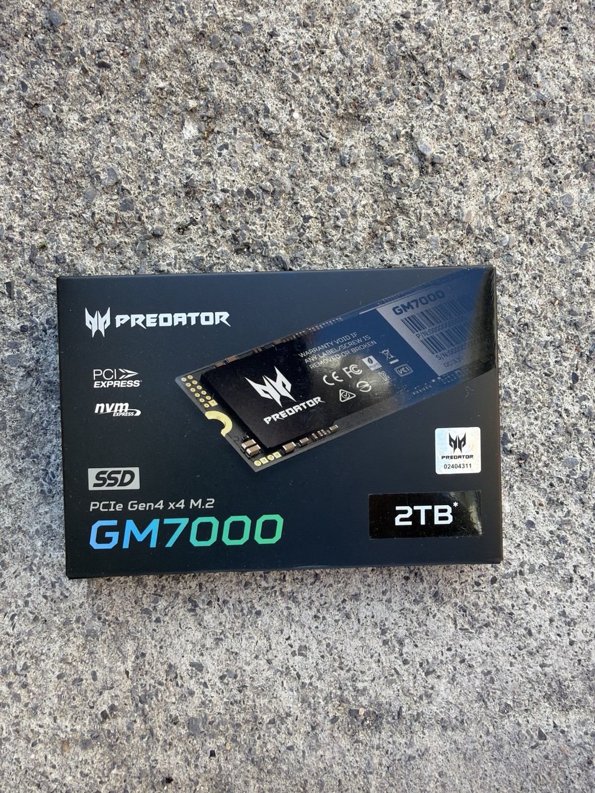 Predator 2TB GM7000 M.2 SSD PCIe Gen4x4 NVMe DRAM Cache PS5 Pro Compatible
