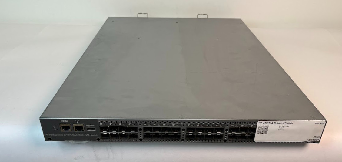 HP AM870A StorageWorks 8/40 Power Pack+ SAN Switch 48x FC 2x150W