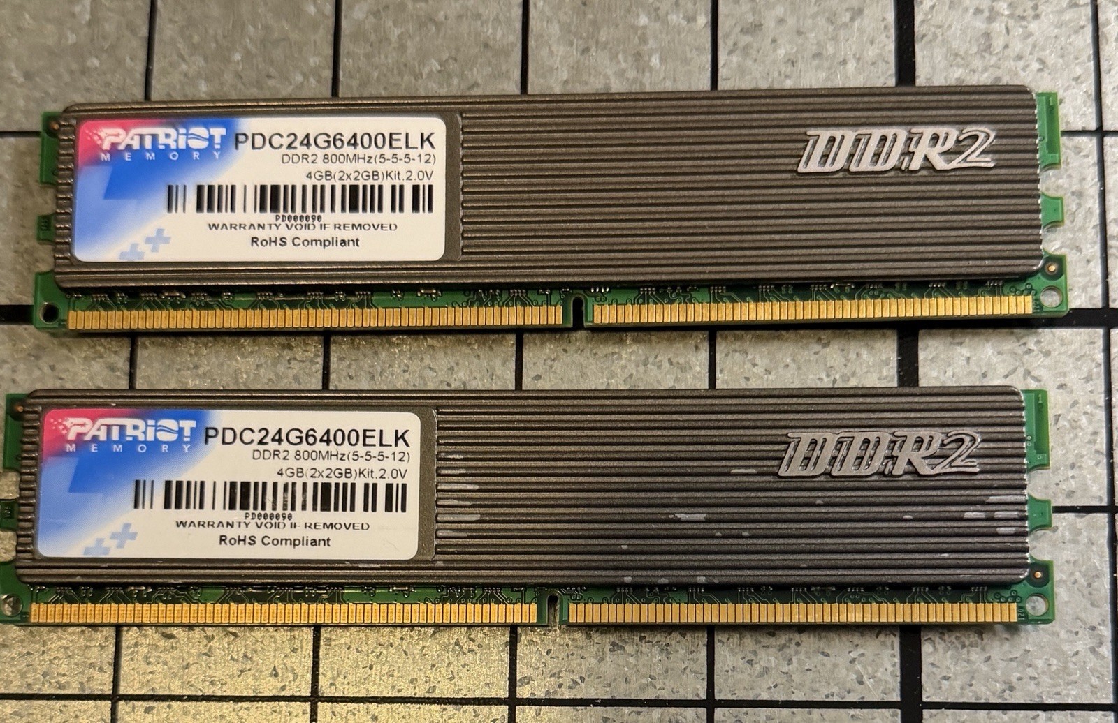 4GB (2GBx2) Patriot PC2-6400 800mhz Non-ECC DDR2 Ram PDC24G6400LLK