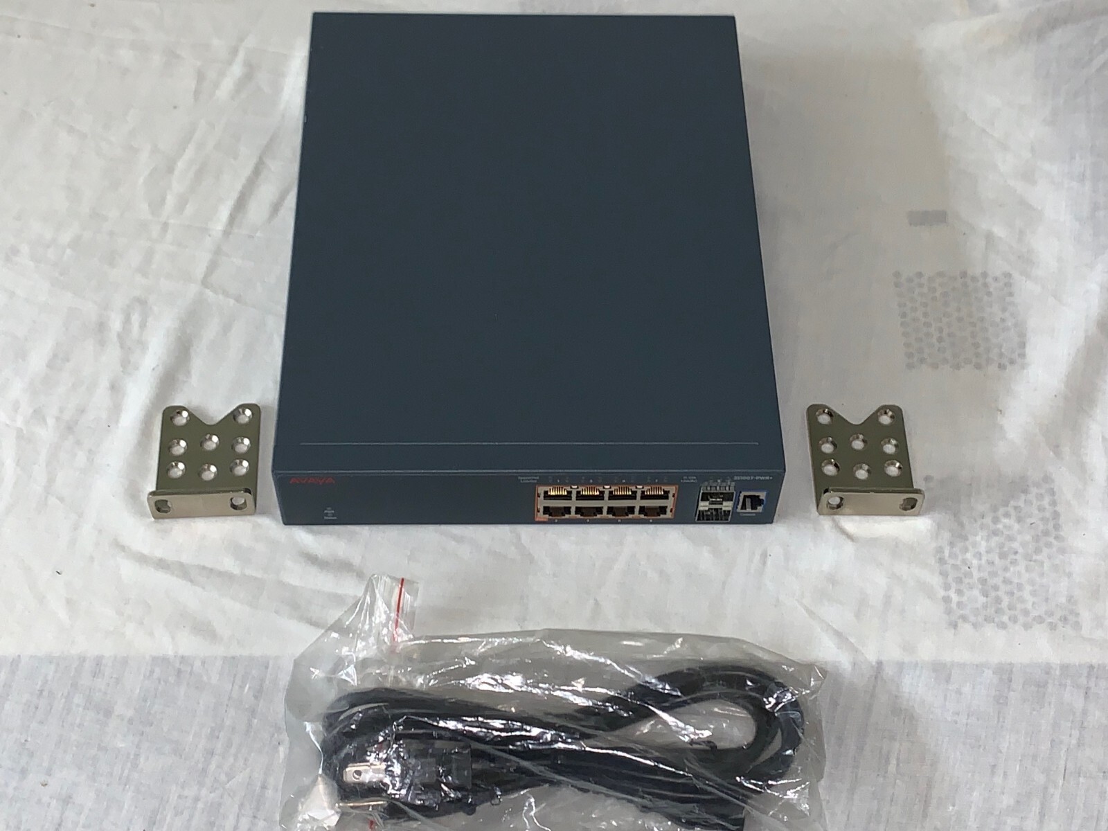 Avaya Ethernet Routing Switch 3510GT-PWR+ w/ pwr cord & rack mounts