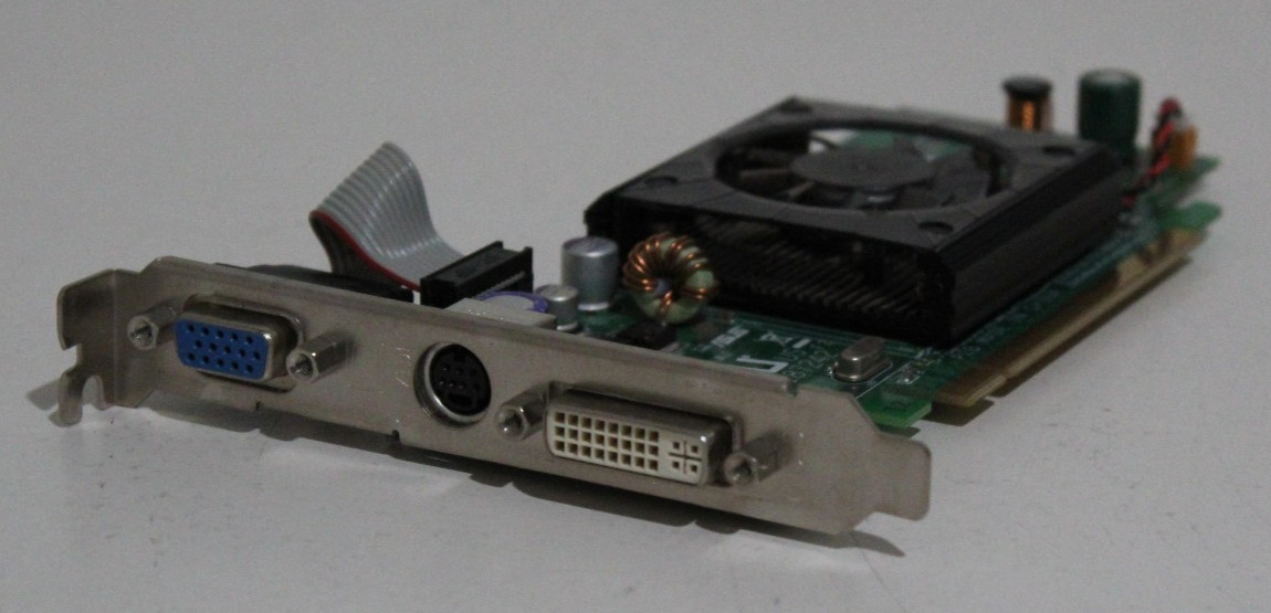 Dell ASUS ATI WX085, AD-RV610LE Radeon HD2400 Pro 128MB VGA DVI Video Card