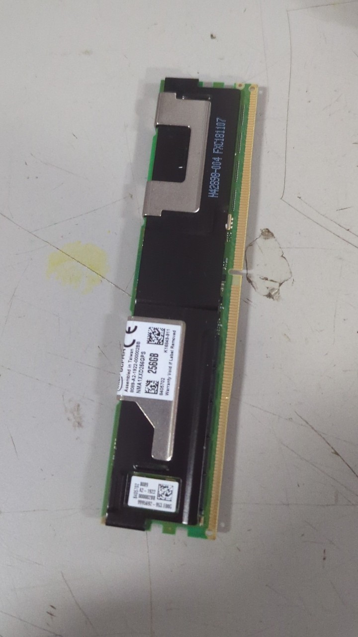 Intel Optane DC Persistent Memory 256GB DDR42666 DCPMM NMA1XXD256GPS PC4 G2U