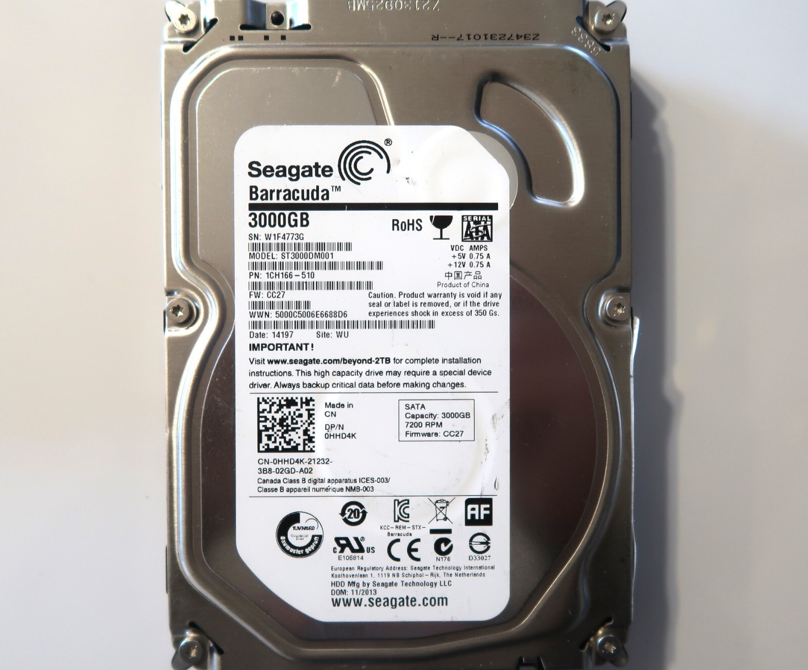 Seagate ST3000DM001 1CH166-510 CC27 (W1F4) WU 3TB Sata 3.5" China HDD 11/2013