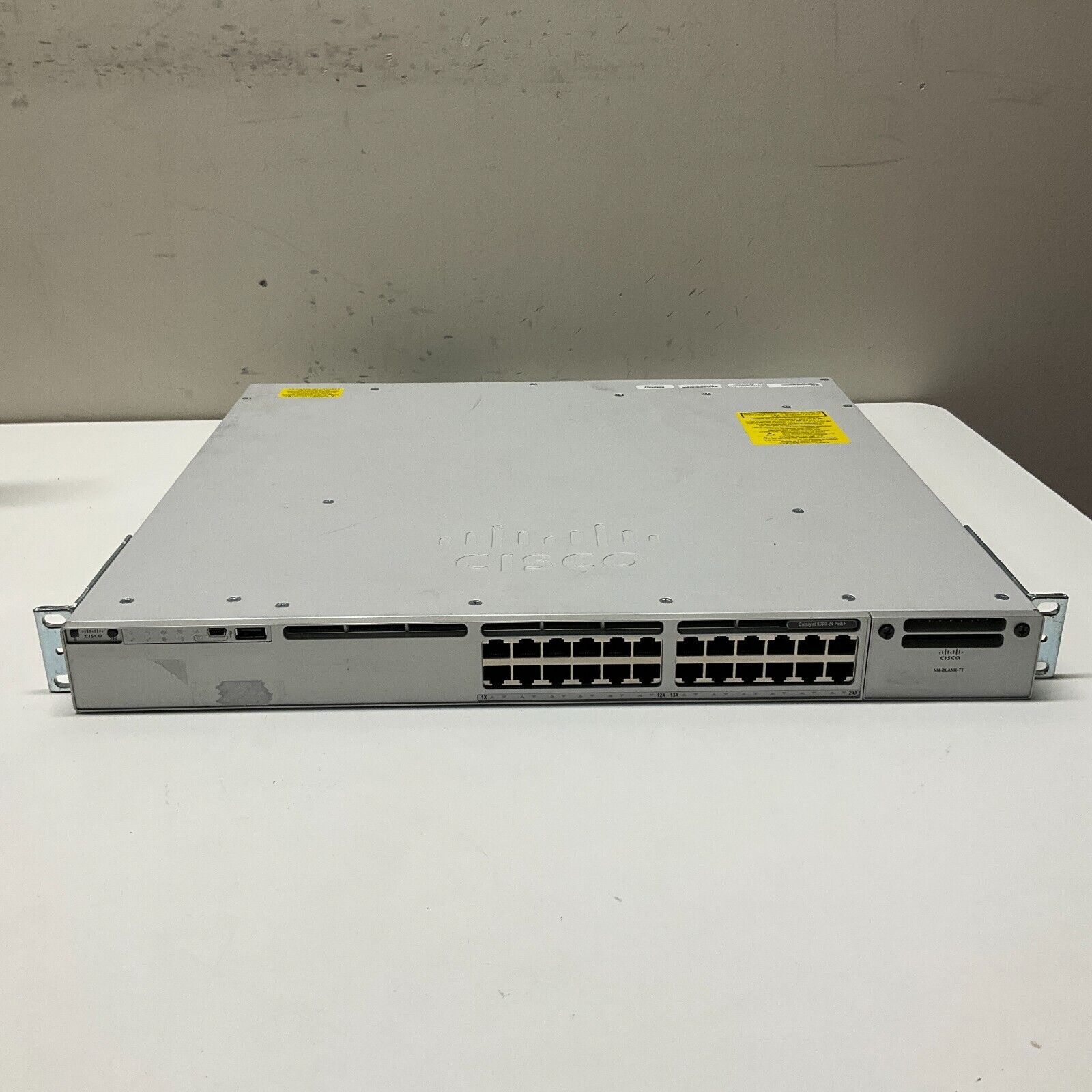 Cisco Catalyst 9300 24 POE+ C9300-24P-E V02 Switch Tested and Working