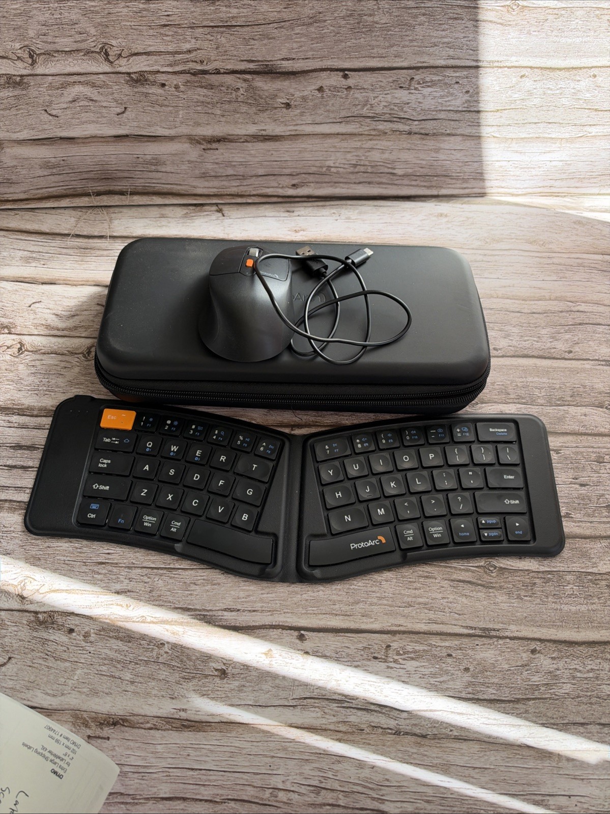 XKM03 Ergonomic Foldable Keyboard Mouse for Business and Travel