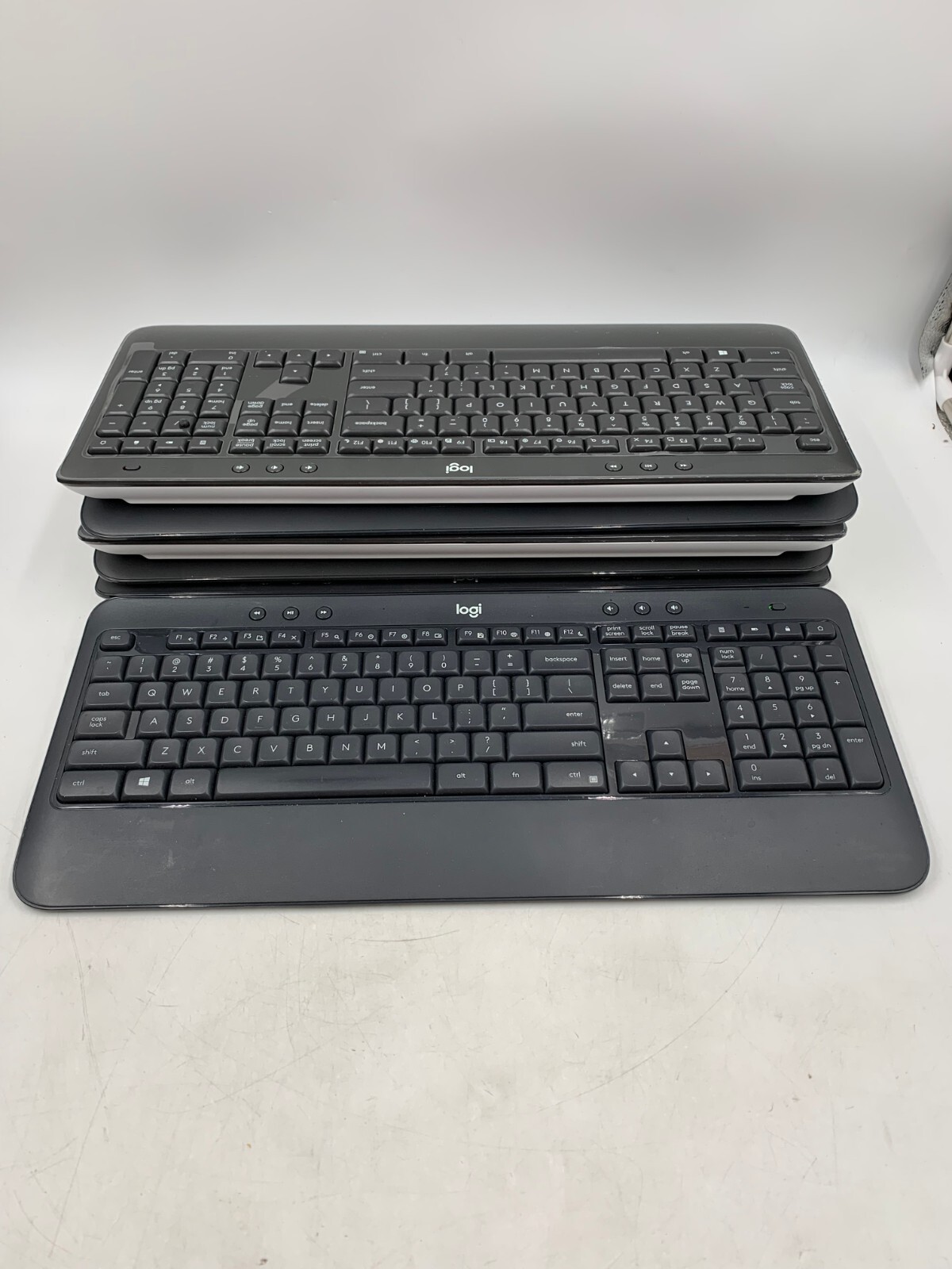 Lot of 6 Logitech K540/545 Wireless Keyboard Only (No Receiver) 