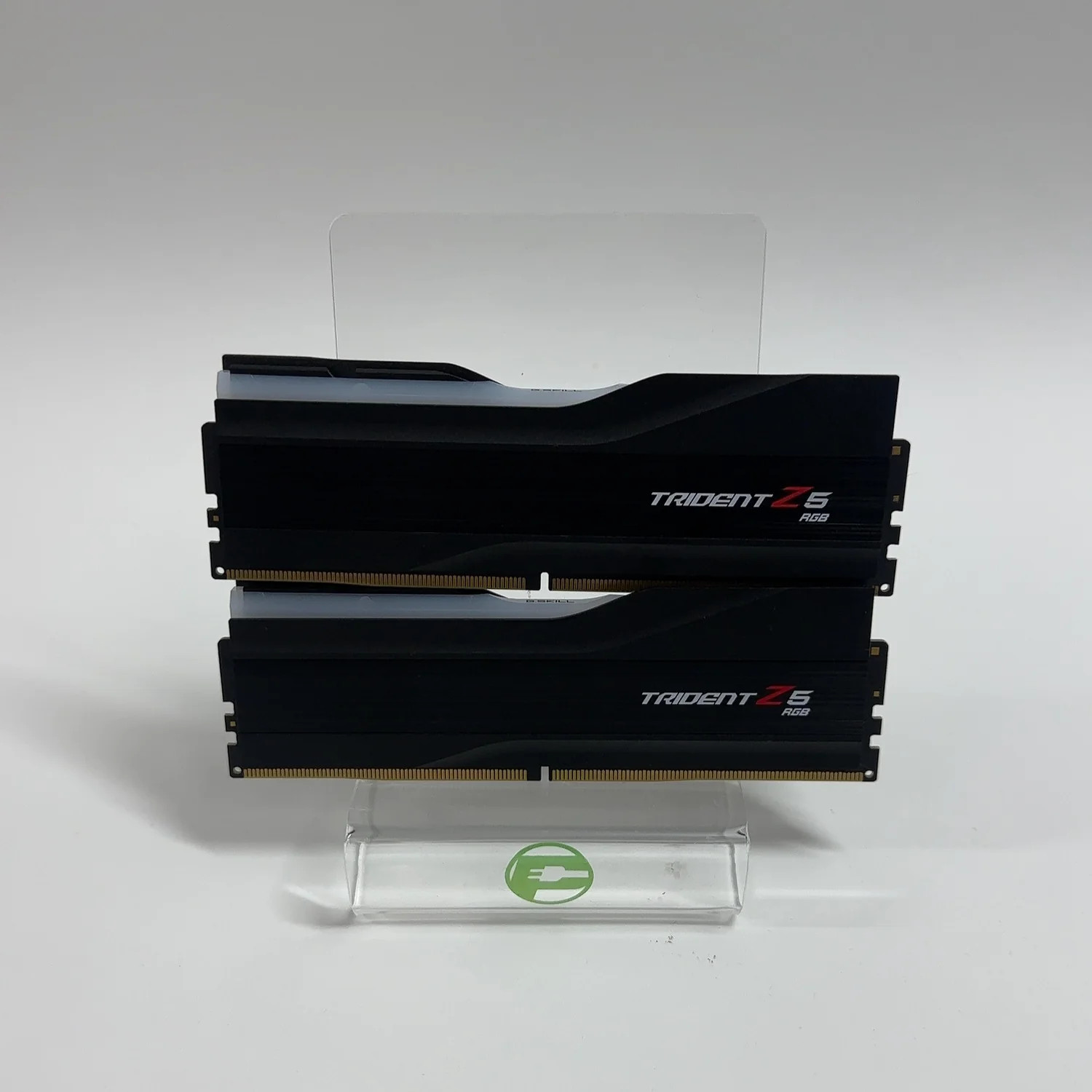 G.Skill Trident Z5 RGB 32GB (2x16GB) RAM DDR5 6400MHz F5-6400J3239G16GX2-TZ5RK