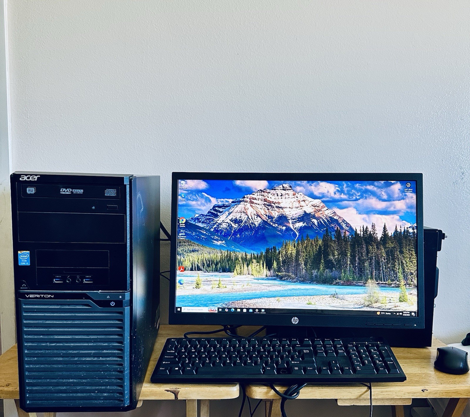  Acer Veriton - Intel i5 - 6 Gb Ram - 22” Monitor