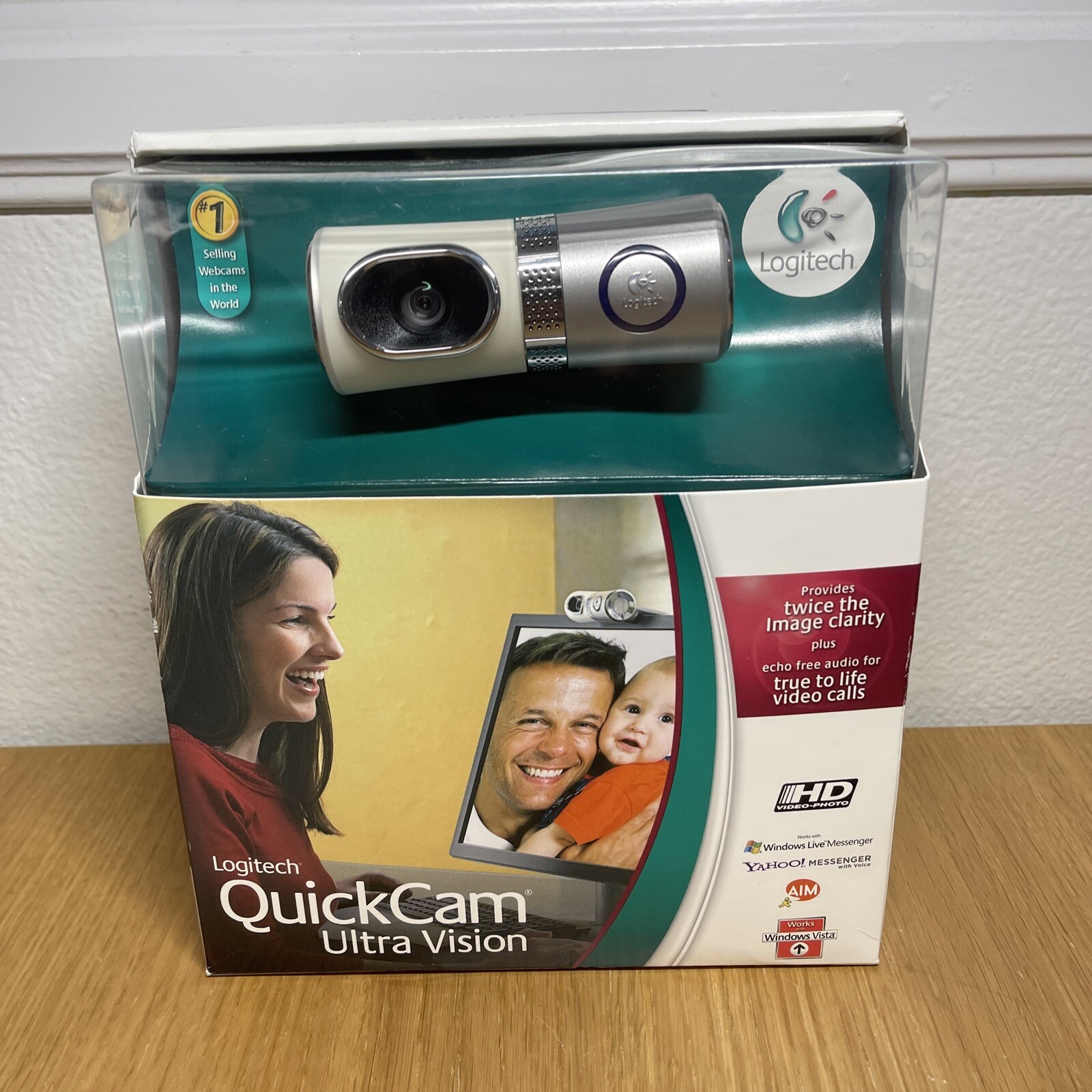 Logitech QuickCam Ultra Vision Web Cam with Built-in Mic - New