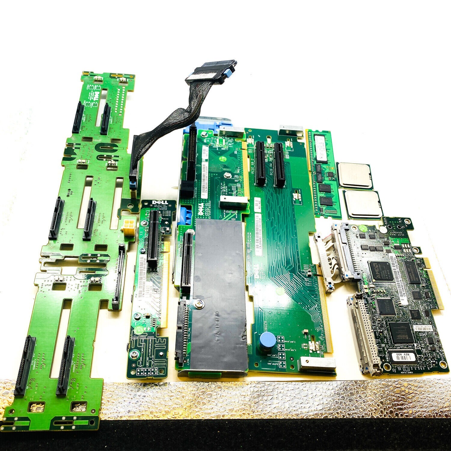 Dell PowerEdge Server Riser and Backplane Board Remote Service Card CPU, RAM