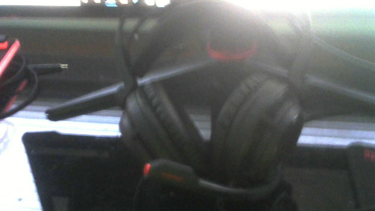 Msi DS502 Gaming Headset, Enhanced Virtual Sound, Ergonimic Design - Black, Red