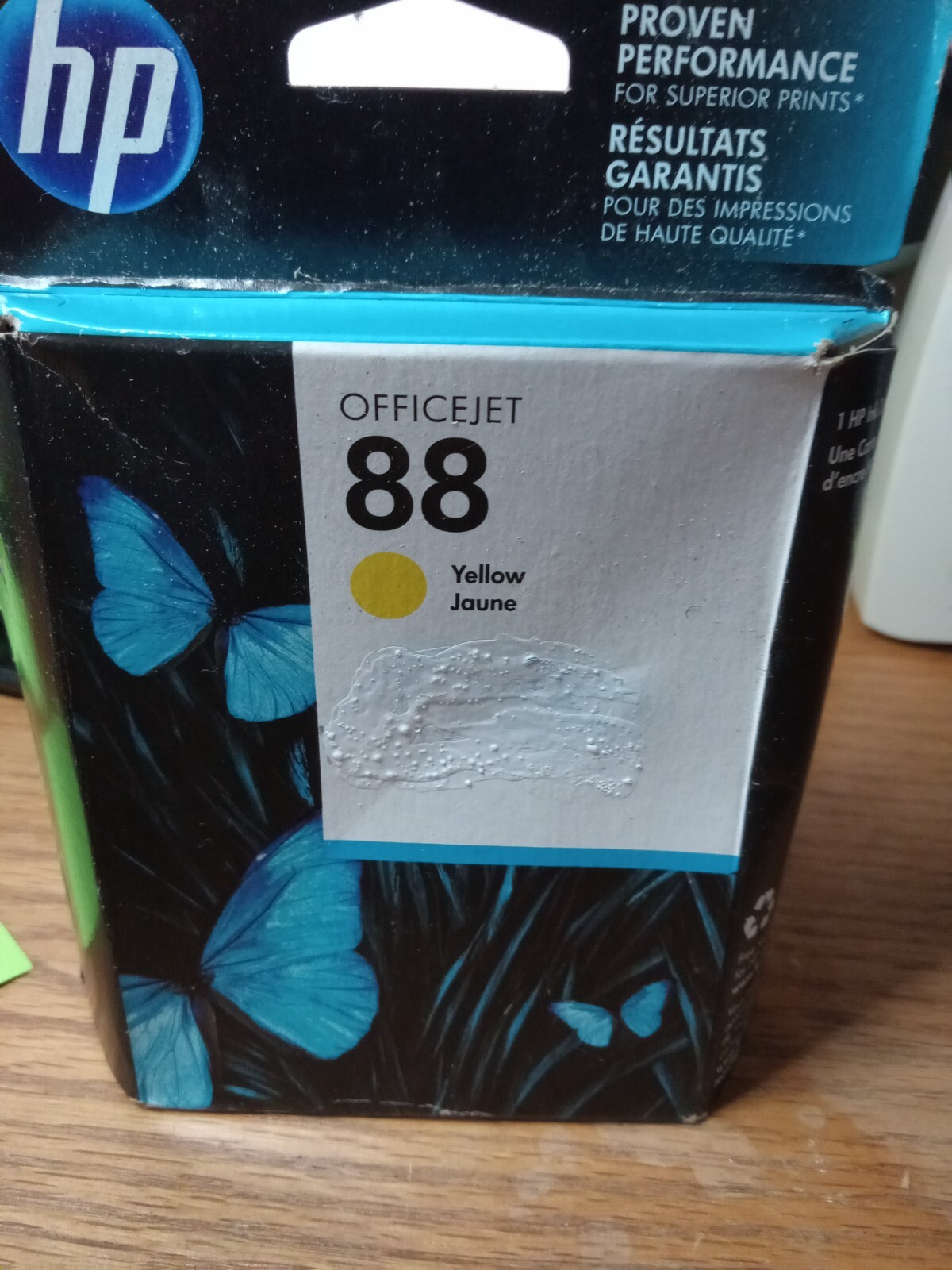 HP 88 Yellow Ink Cartridge (Exp Jul 2016) ~ Brand New in Box