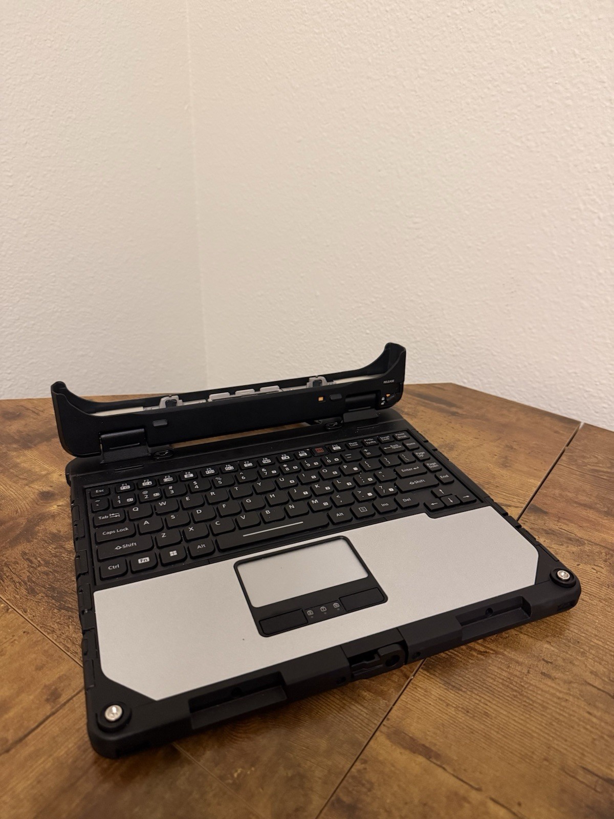 PANASONIC TOUGHBOOK CF-VEK33 KEYBOARD and DOCK for CF-33 - Open Box / New 