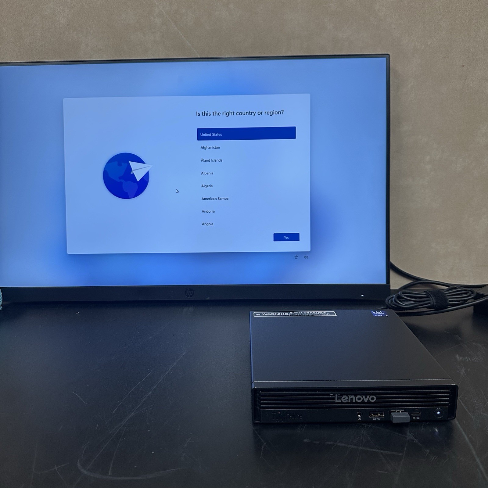 Lenovo ThinkCentre M70q Gen 6 Tiny PC Intel Core Ultra 3 205T 16GB RAM 512GB SSD
