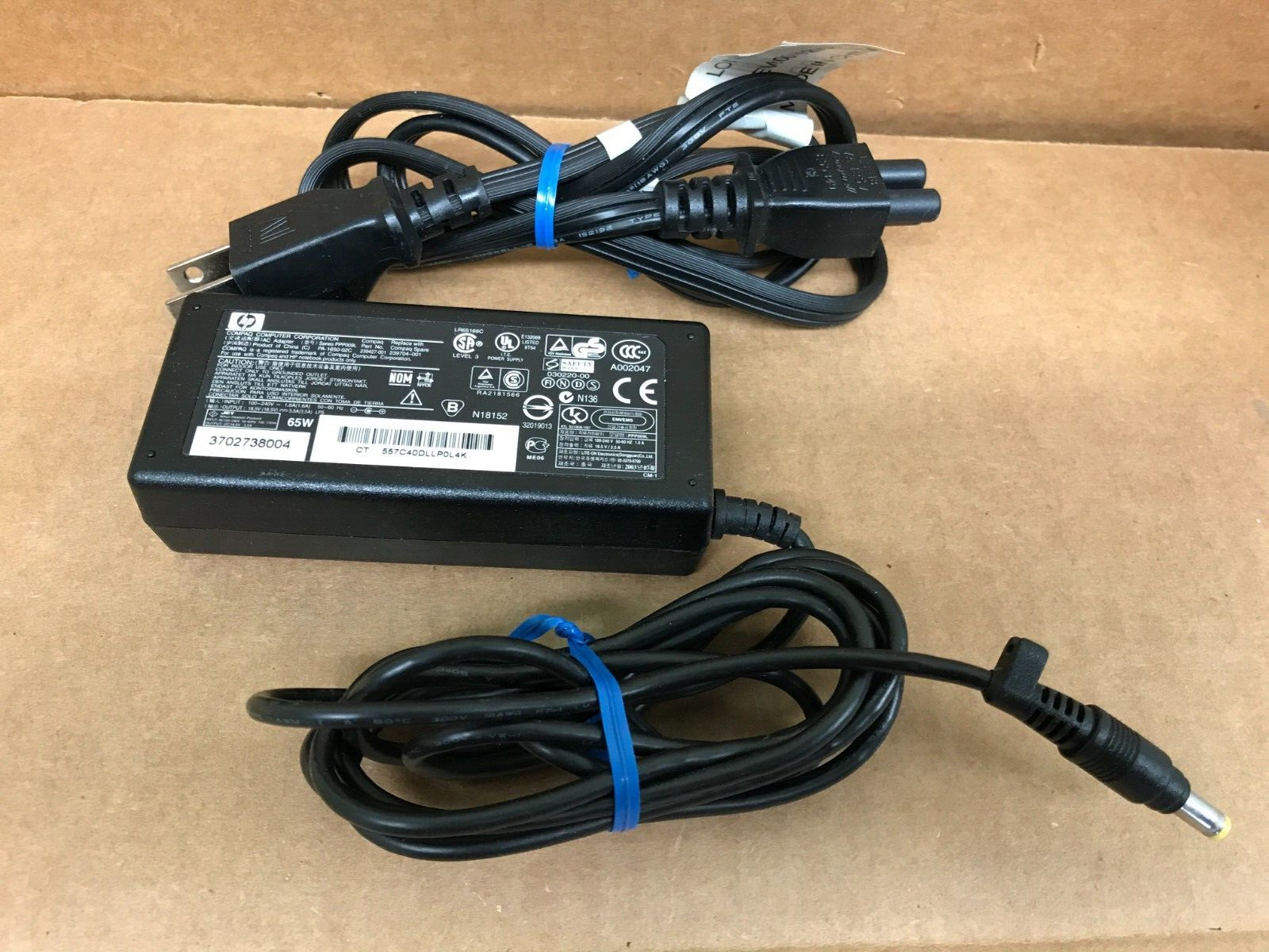 Genuine HP 65w AC DC Adapter for Pavilion DV4000 DV5000 DV6000 DV8000 w/Cord