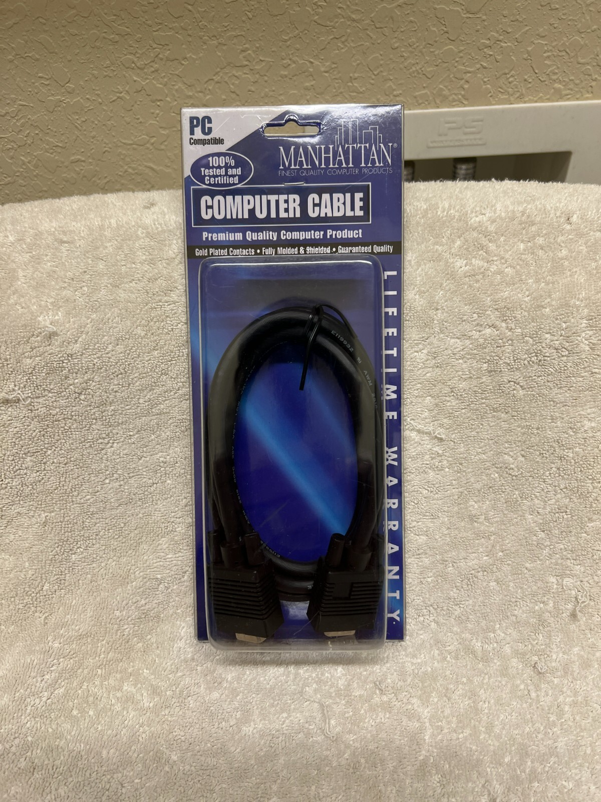 Manhattan 6FT SVGA Monitor Cable HD15MM 360609 Gold Plated