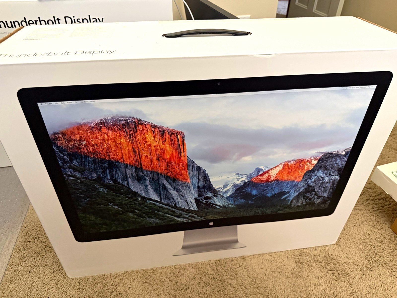 RARE BRAND NEW SEALED Apple 27" Thunderbolt Display Monitor - Local Pickup