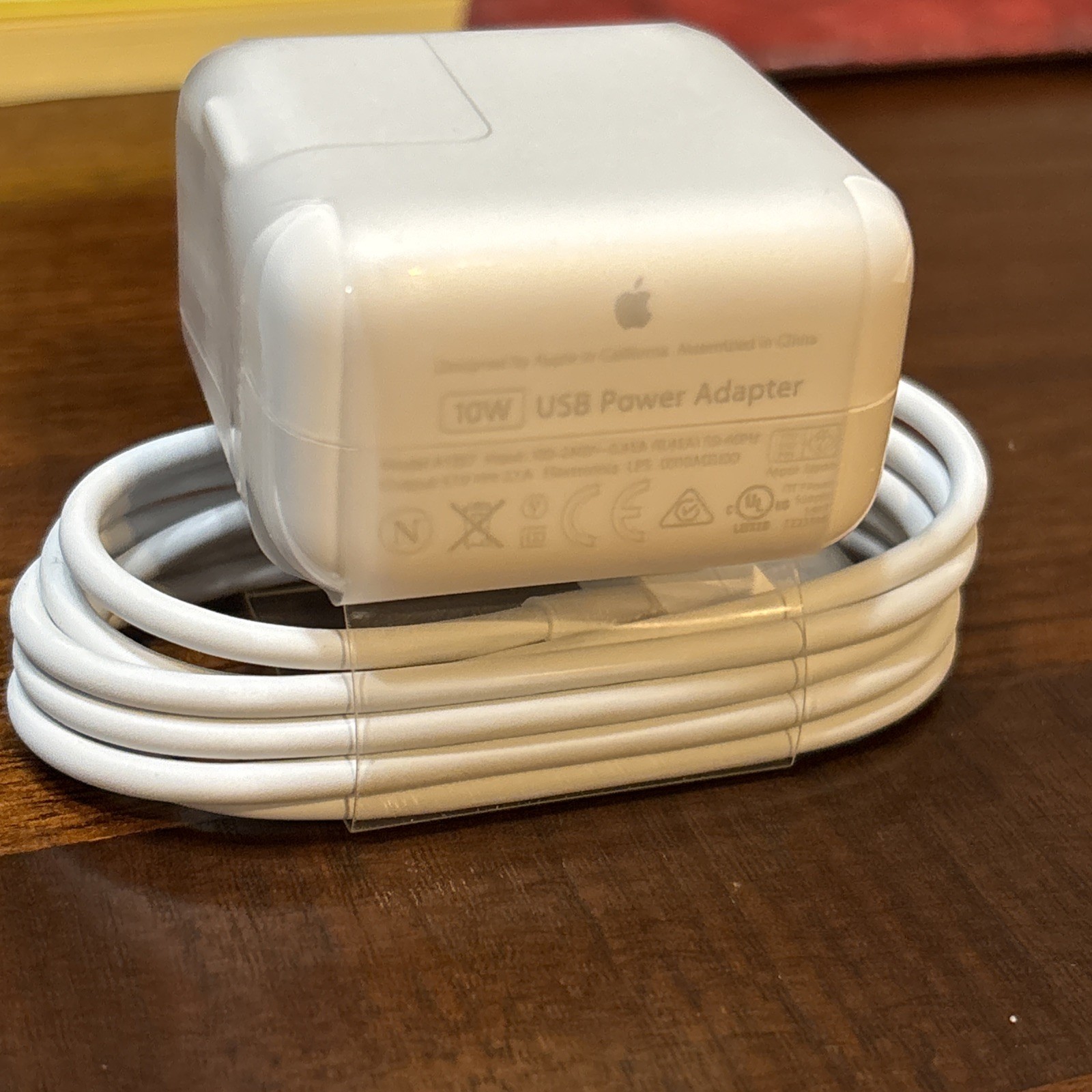 Apple 10W USB Power Adapter + USB To Lightning Cable for iPhone iPad iPod