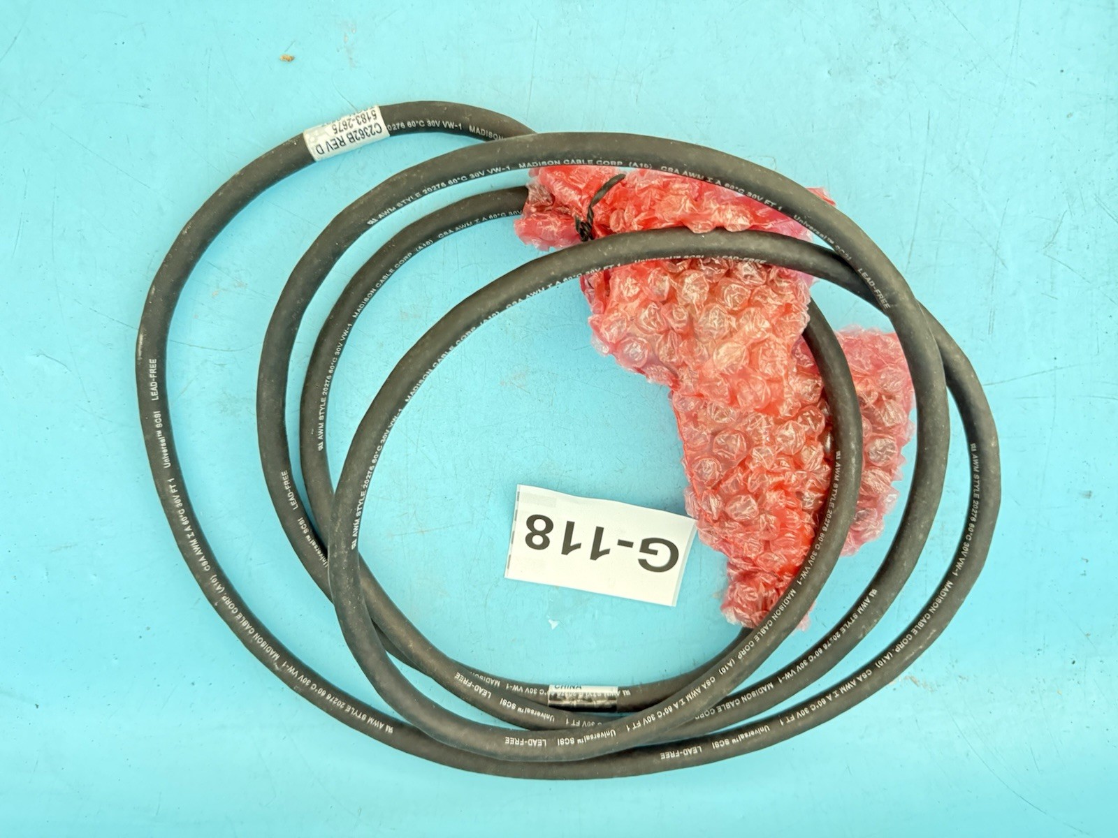 Original HP SCSI Cable 5183-2675 HDTS68, M/M,XM,SCSI 68pin 2.5m C2362B - NEW