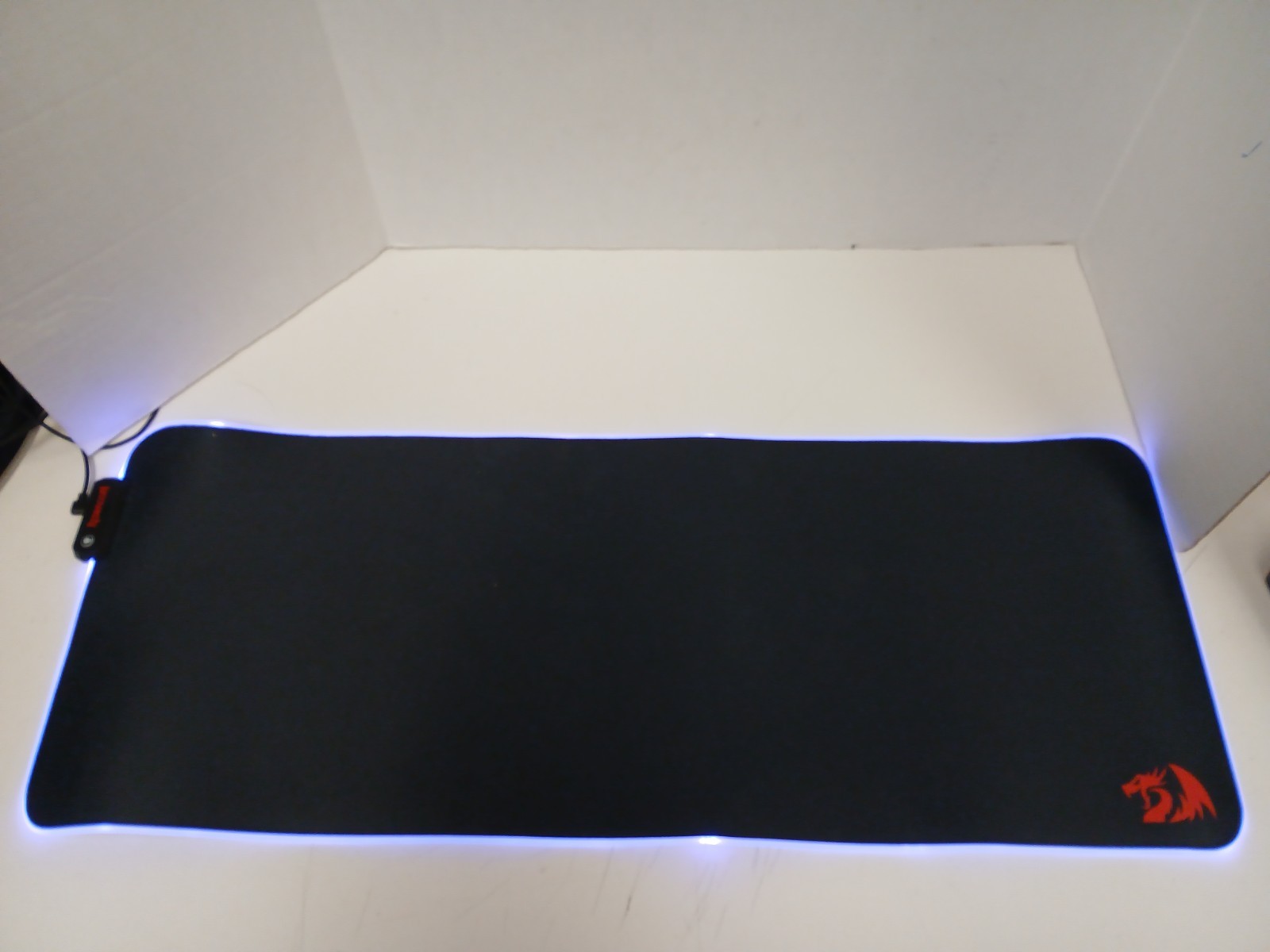 Redragon P033 Neptune X Large Gaming RGB Mouse Pad *NO BOX*