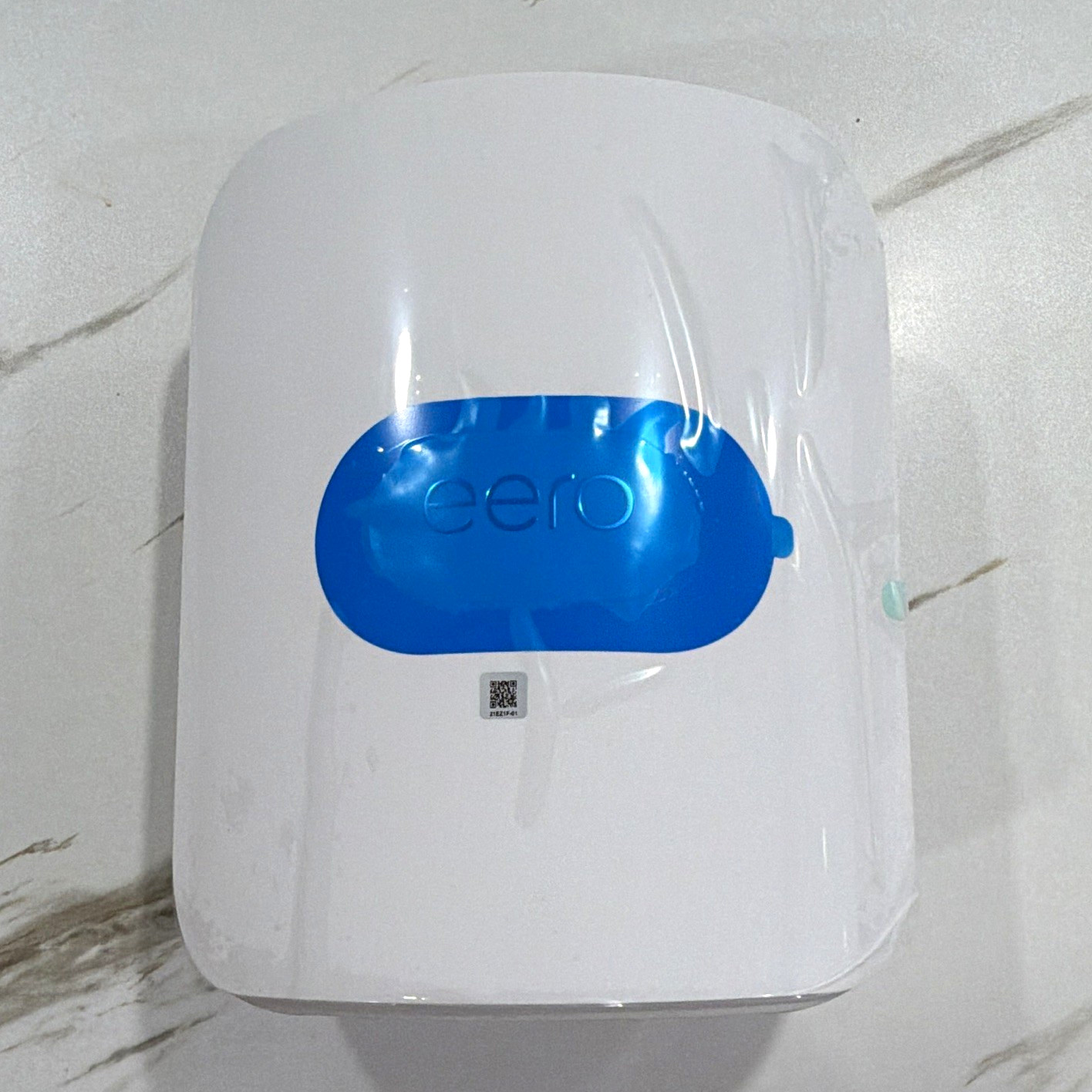 Eero Max 7 Wireless Wi‑Fi Mesh Router White / Power cord included