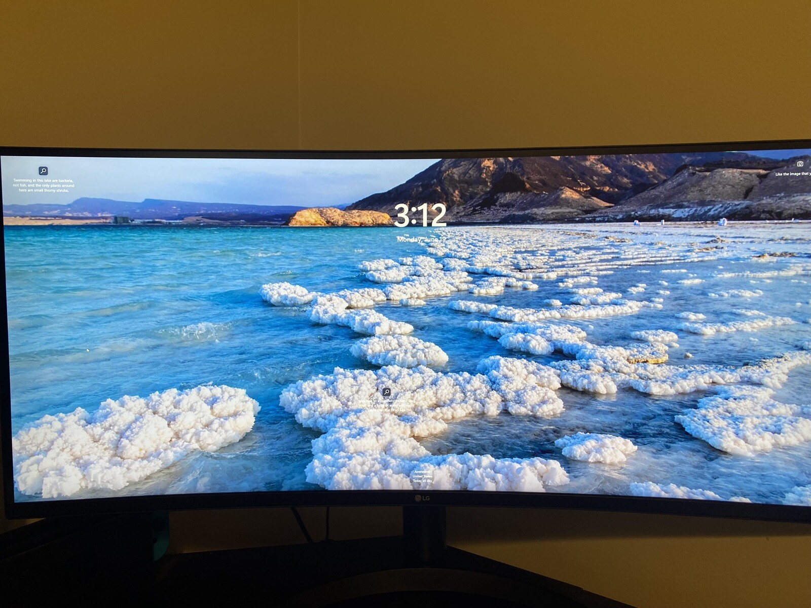 LG 34WP65C-B Curved 160Hz UltraWide QHD HDR FreeSync Gaming Monitor