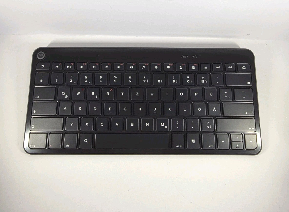 Motorola Bluetooth Keyboard Batteries Not Included Open Box 