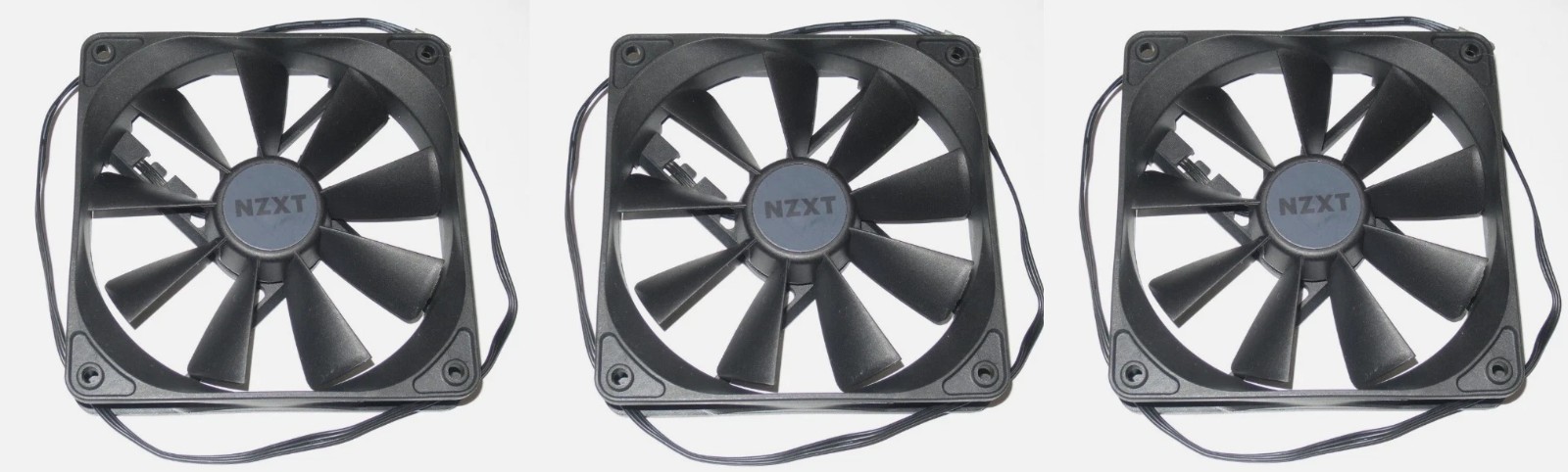 3x NZXT RF-AF12C-RB Case Fan 120 mm 3-Pin Rifle Bearing PC Fan Black