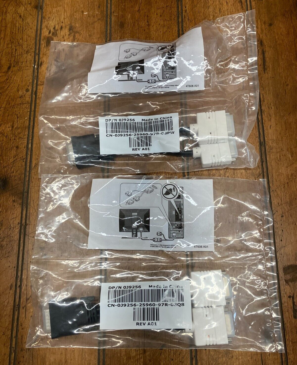 2 New Sealed Dell 4T606 A01 Dual DVI - VGA Video Y-Splitter Cables  