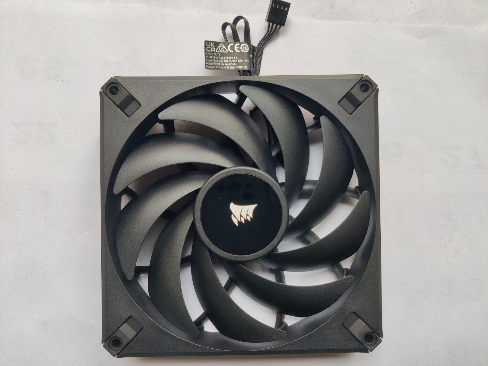 Corsair AF140 ELITE High-Performance 120mm PWM Fluid Dynamic Bearing Fan