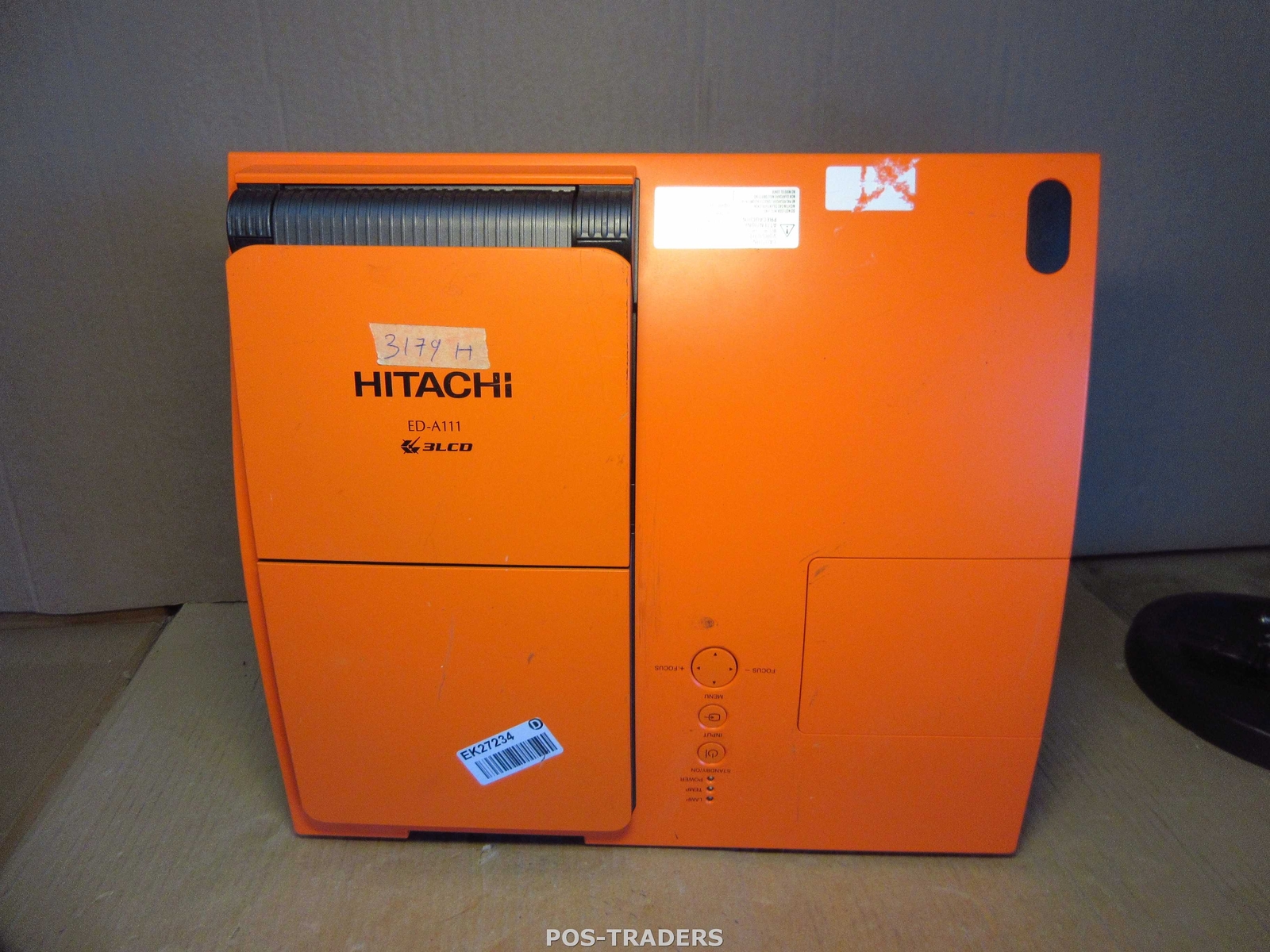 Hitachi ED-A111 Projector Projector UST XGA 3LCD 2000 LUMENS - 3179 HOURS - No Rmt