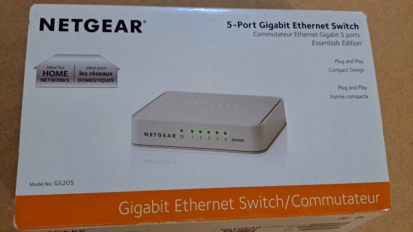 Netgear 5-Port Gigabit Ethernet Switch GS205v2 High-Speed Network Hub