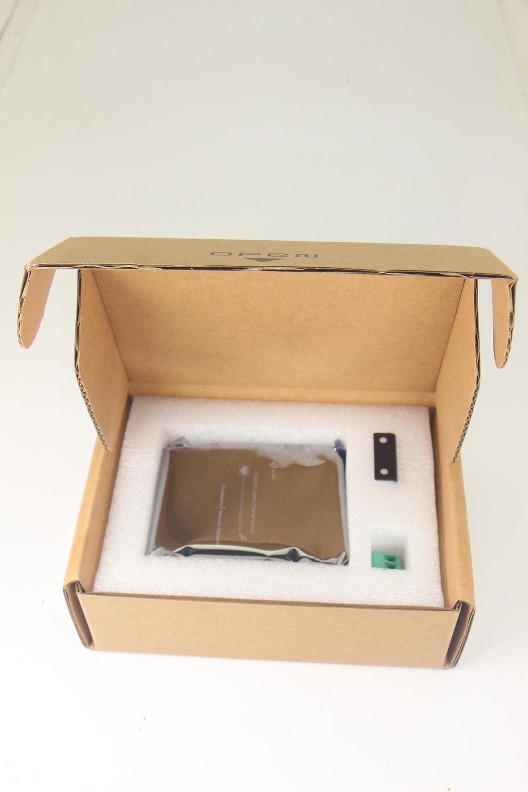 E-link Mini Industrial Gigabit PoE Ethernet Switch U52