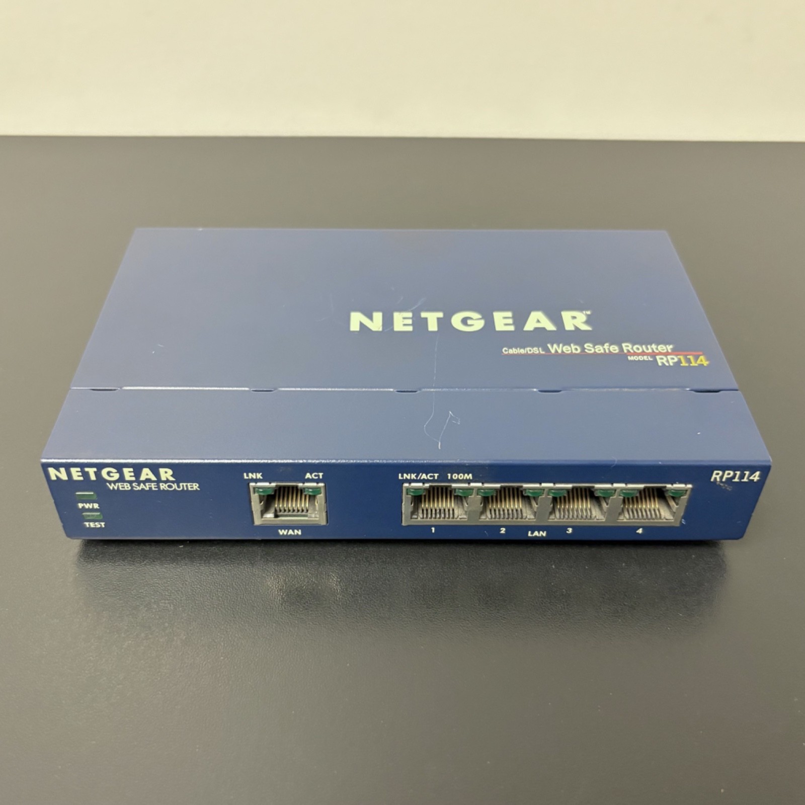 Netgear Web Safe Router RP114, 4-Port 10/100 (Untested)