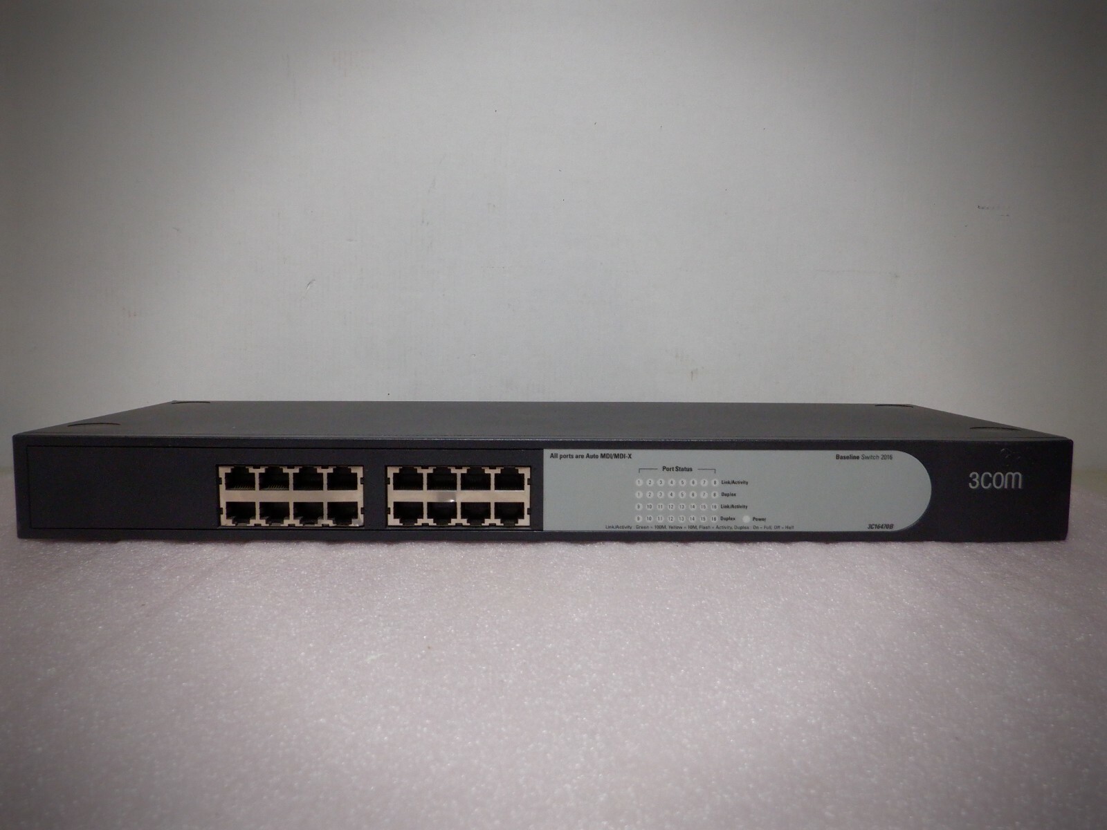 3COM 3C16470B 16-Port External 10/100 Baseline Switch