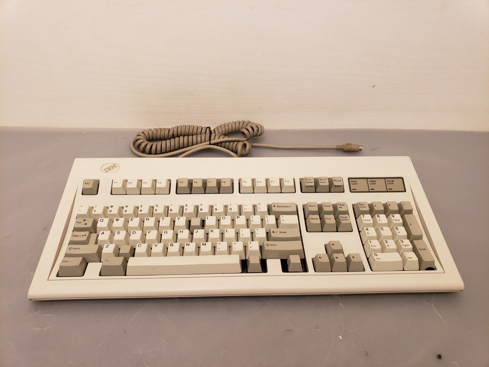Vintage IBM Model M Keyboard 1391401 Buckling Spring PS/2 Keyboard 1988