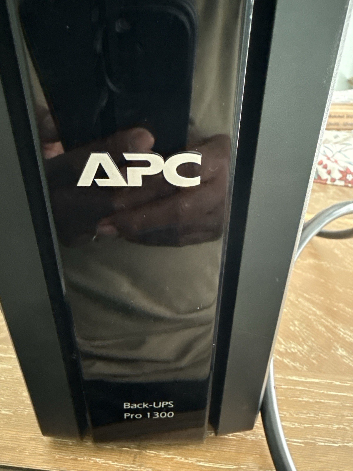 APC Back-UPS Pro 1300