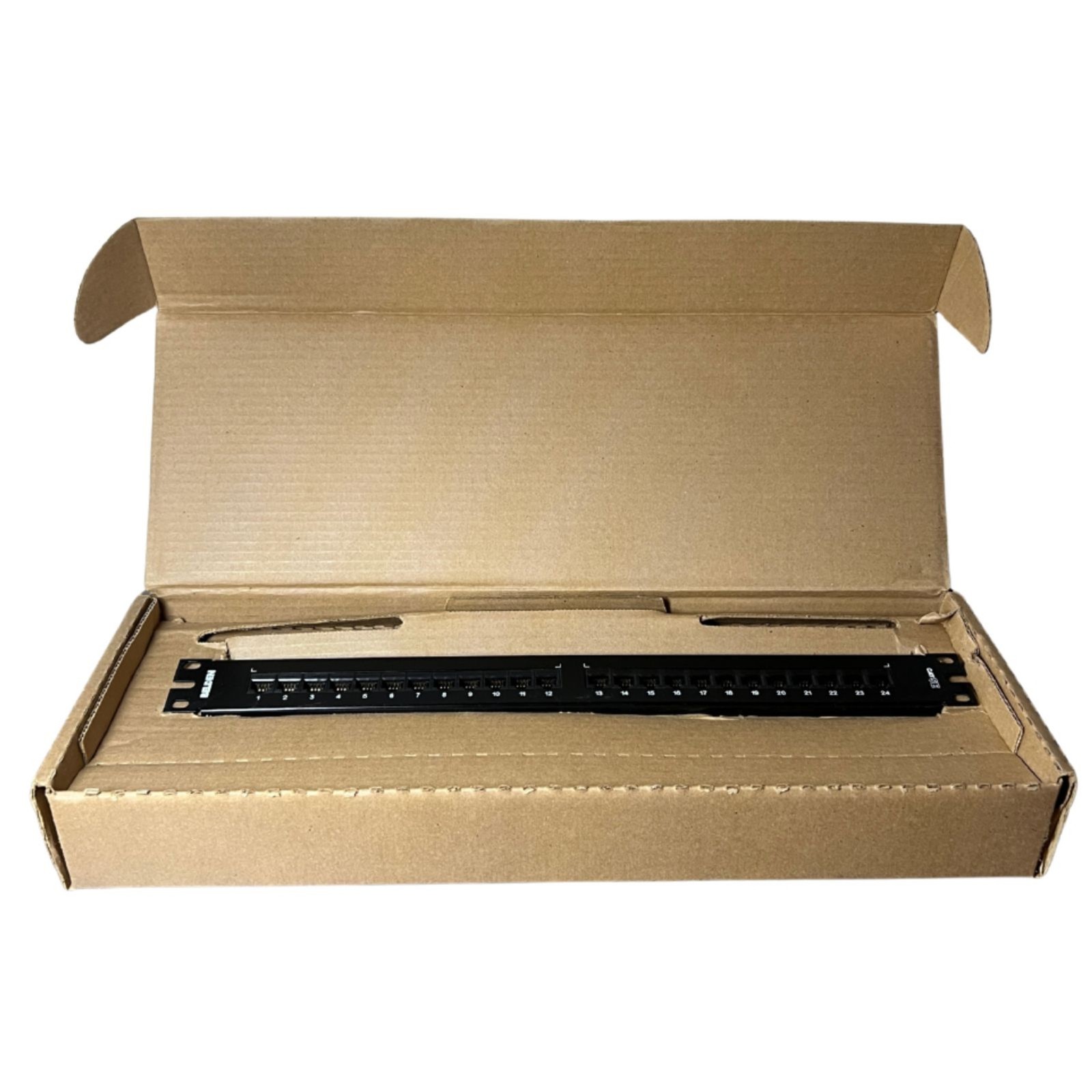 Belden 24-Port CAT5e HD 110 Patch Panel Rack Mount Network Ethernet AX103258 Box