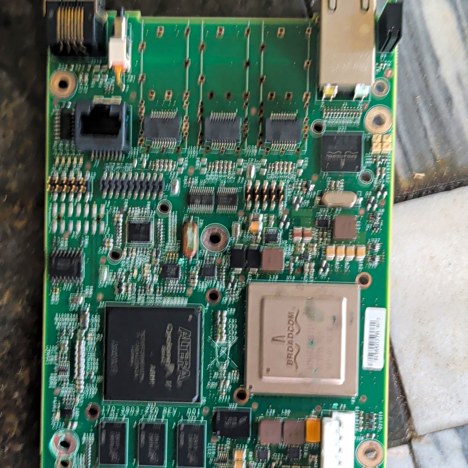 CIENA 3903 SERVICE DELIVERY SWITCH  170-3903-900