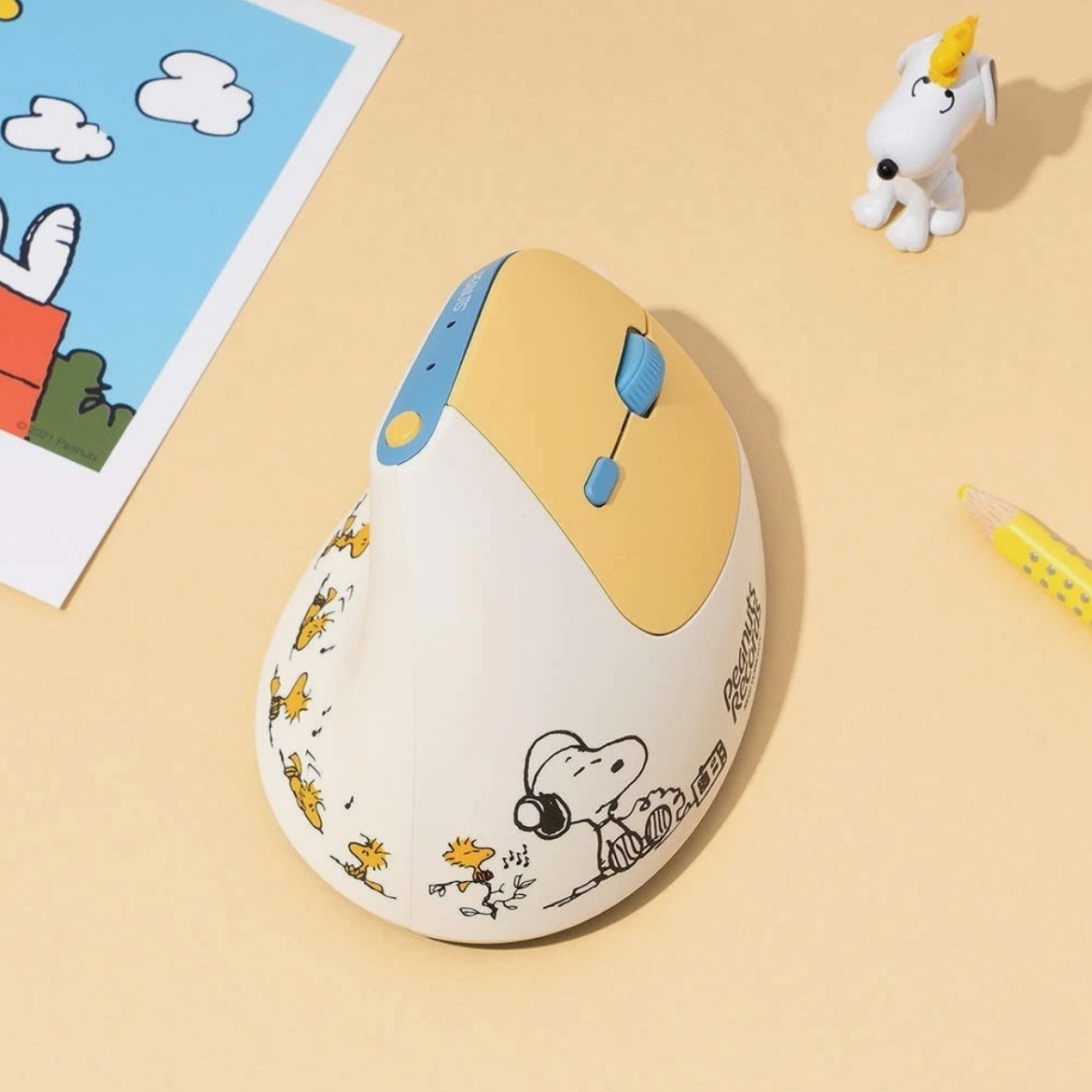 PEANUTS Snoopy Mini Vertical Mouse Ergonomic Wireless Bluetooth 2.4GHz Genuine