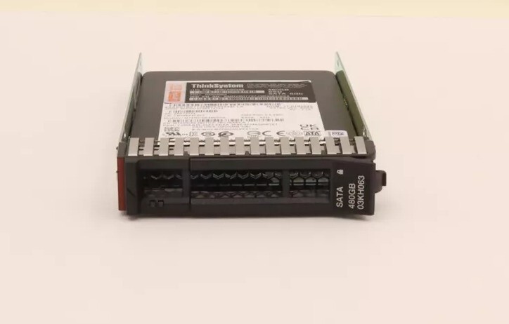 Lenovo ThinkSystem 480GB 03KH063 4XB7A82259 2.5" SATA 6Gb Read Intensive HS SSD-