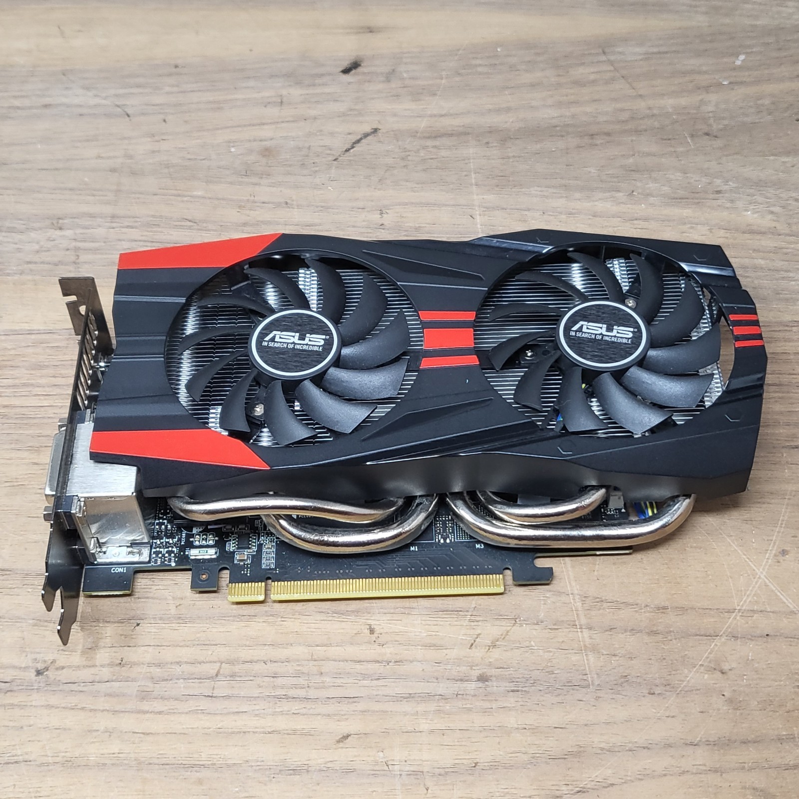 ASUS GeForce GTX 760 DirectCU II OC 2GB GDDR5 GTX760-DC2OC-2GD5 GPU