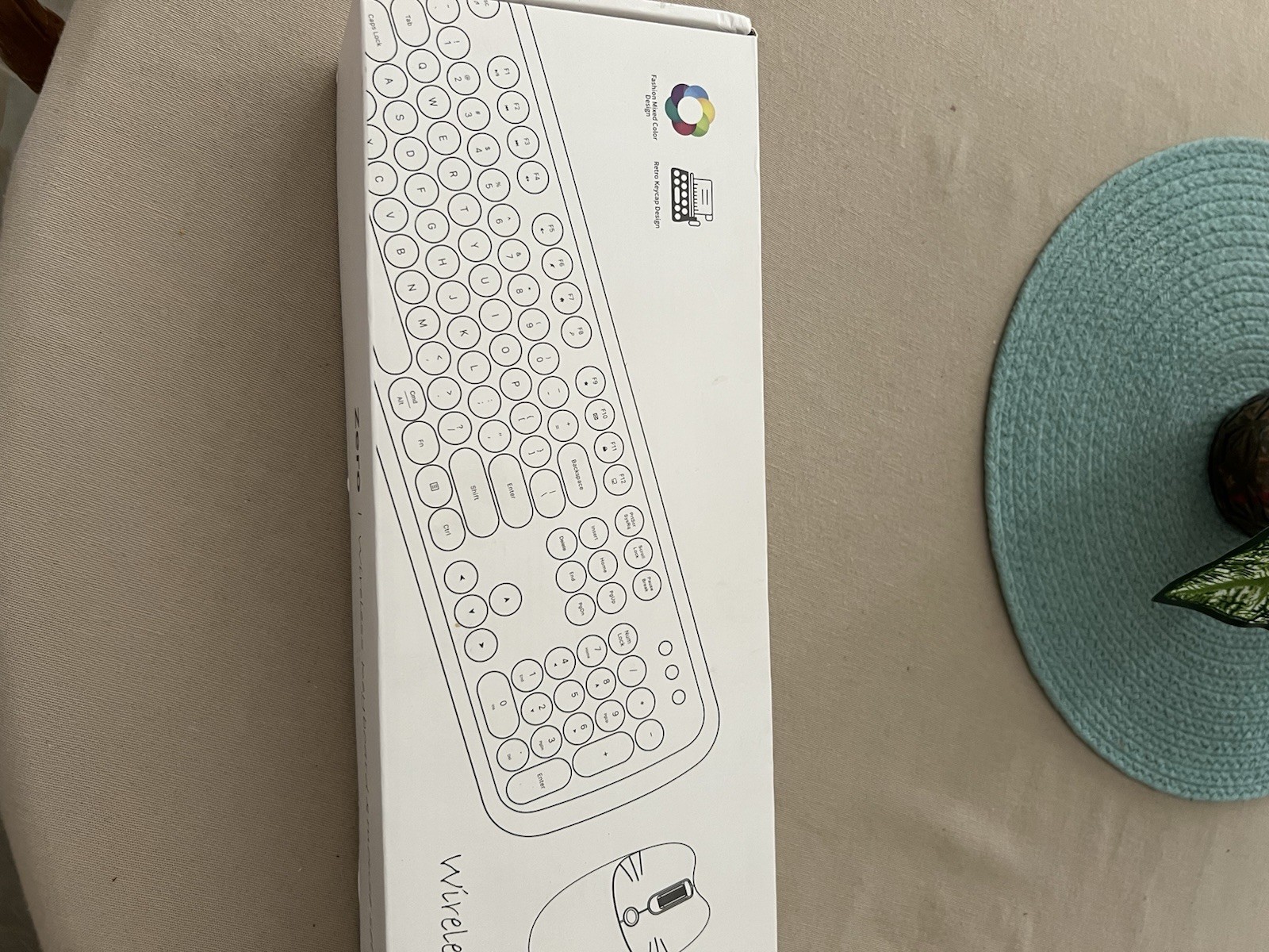 Zero Wireless Standard Keyboard & Mouse Set, English QWERTY, Multicolor